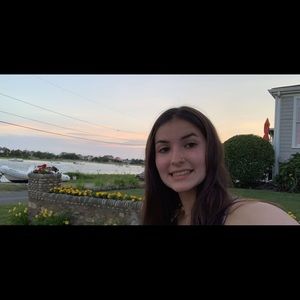 Meet your Posher, Ella